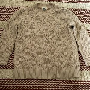 Old navy sweater